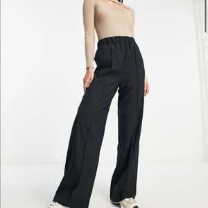 Tailored Pants with Elastic Waist in Black (new with tags)